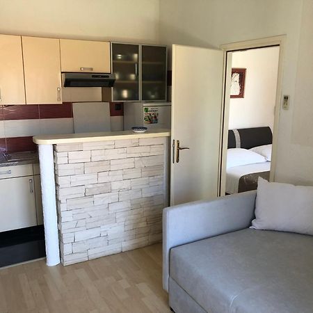 Apartmani Gloria Бродарика Екстериор снимка