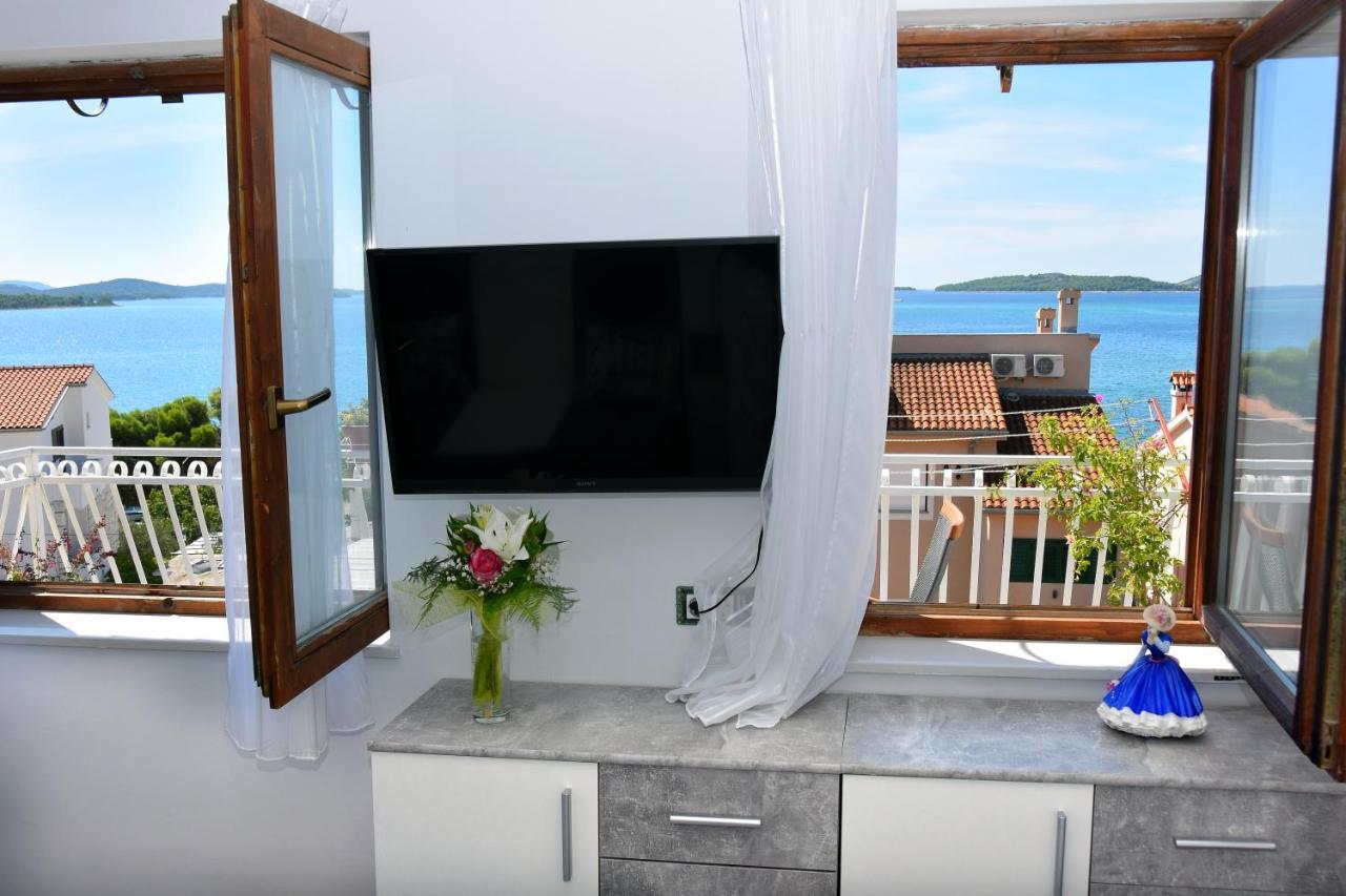 Apartmani Gloria Бродарика Екстериор снимка