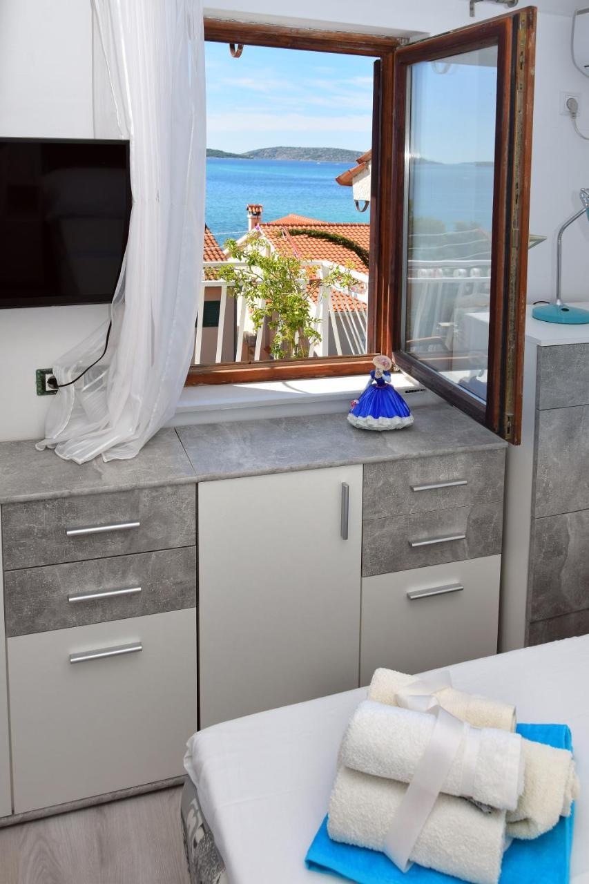 Apartmani Gloria Бродарика Екстериор снимка
